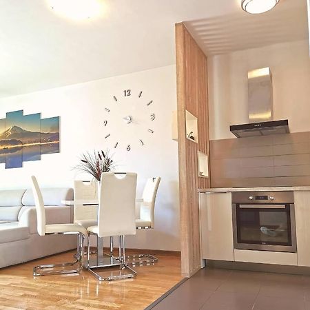 Apartment Stefano Bar Eksteriør bilde